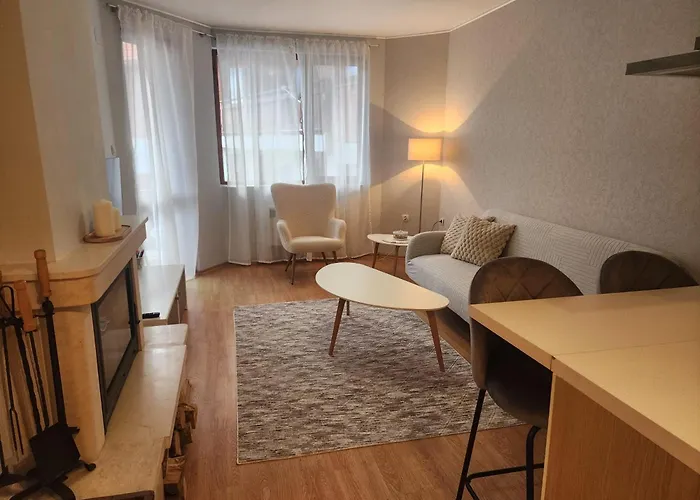 Viktoria Near Lift On Pirin Street Апартаменты *