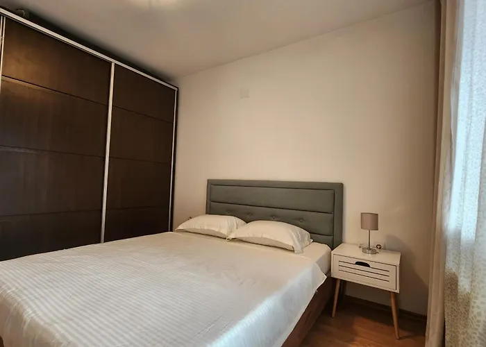 Apartment Viktoria Near Lift On Pirin Street *